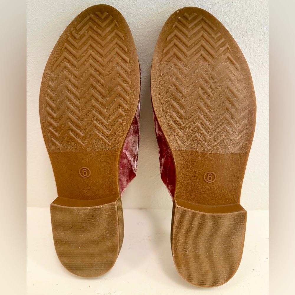 Seychelles Women's Blush Velvet Mules size 6 - Picture 7 of 7